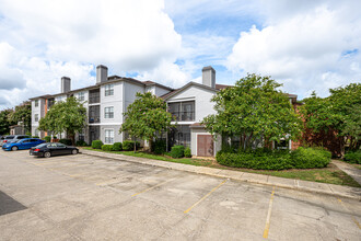 City Heights on Coursey in Baton Rouge, LA - Building Photo - Building Photo