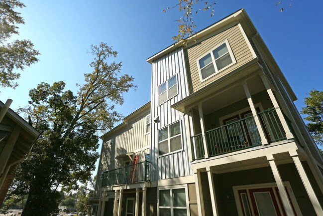 721 in Tallahassee, FL - Building Photo - Building Photo