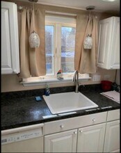 22 White Birch Cir in East Lyme, CT - Building Photo - Building Photo