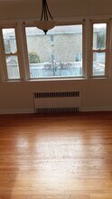 260 Elsmere Pl, Unit 1 in Fort Lee, NJ - Building Photo - Building Photo
