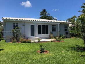 1538 Funston St in Hollywood, FL - Building Photo - Building Photo