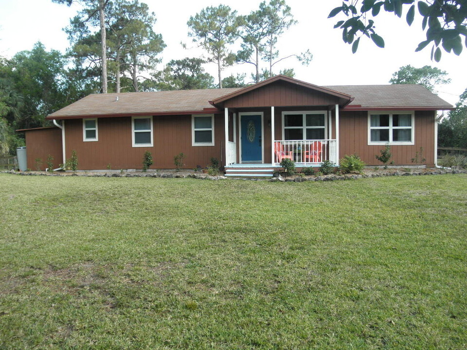 13574 43rd Rd N in West Palm Beach, FL - Building Photo