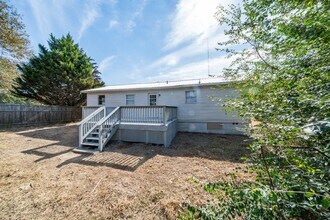 9159 Taylors Ferry Rd in Bessemer, AL - Building Photo - Building Photo