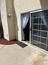 414 W San Marcos Blvd in San Marcos, CA - Building Photo - Building Photo