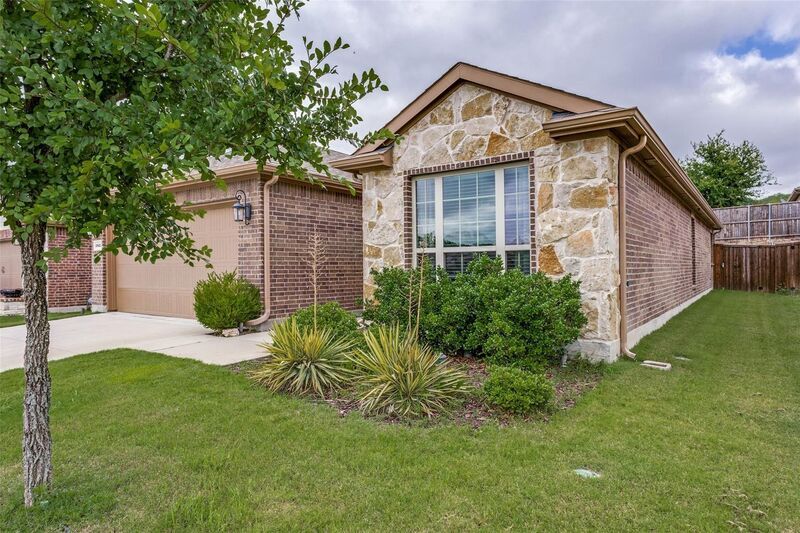 3822 Brazos St in Melissa, TX - Building Photo