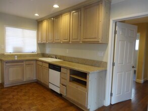 17565 Bullock St in Los Angeles, CA - Building Photo - Building Photo