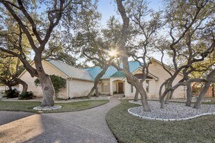 294 Logan Ranch Rd in Georgetown, TX - Building Photo