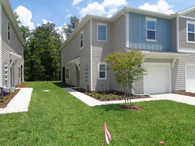 4322 Leeward Breeze Lp in Middleburg, FL - Building Photo