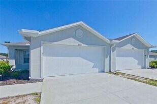 18326 Gibraltar Ln in Lehigh Acres, FL - Building Photo