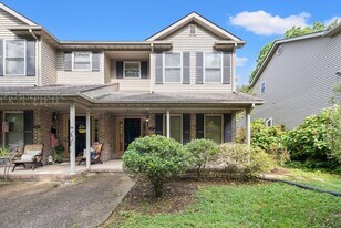 377 Church St, Unit 1 in Versailles, KY - Building Photo