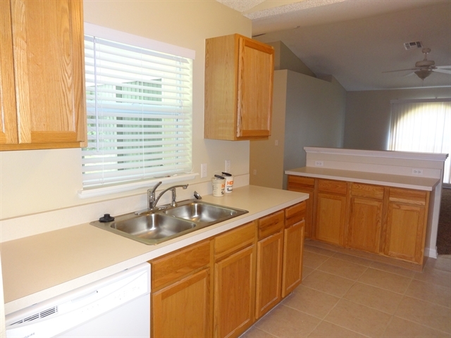 2925 Canyon Trail Ln in Ocoee, FL - Building Photo - Building Photo