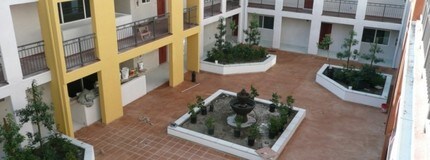 VNT - The Village Apartments in Panorama City, CA - Foto de edificio - Building Photo
