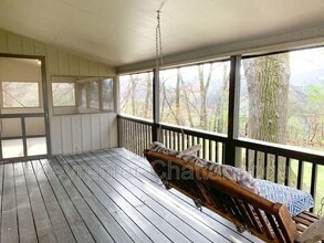 1023 N Runyan Dr in Chattanooga, TN - Building Photo - Building Photo