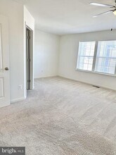 227 Charterhouse St in Falling Waters, WV - Building Photo - Building Photo