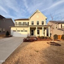 3606 Autumn Creek Dr in Fuquay Varina, NC - Building Photo