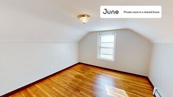 Room in Shared 4 bed/2 bath home in Cambridge, MA - Building Photo