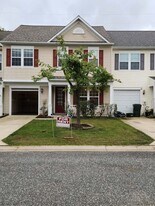 44179 Beaver Creek Dr in California, MD - Building Photo