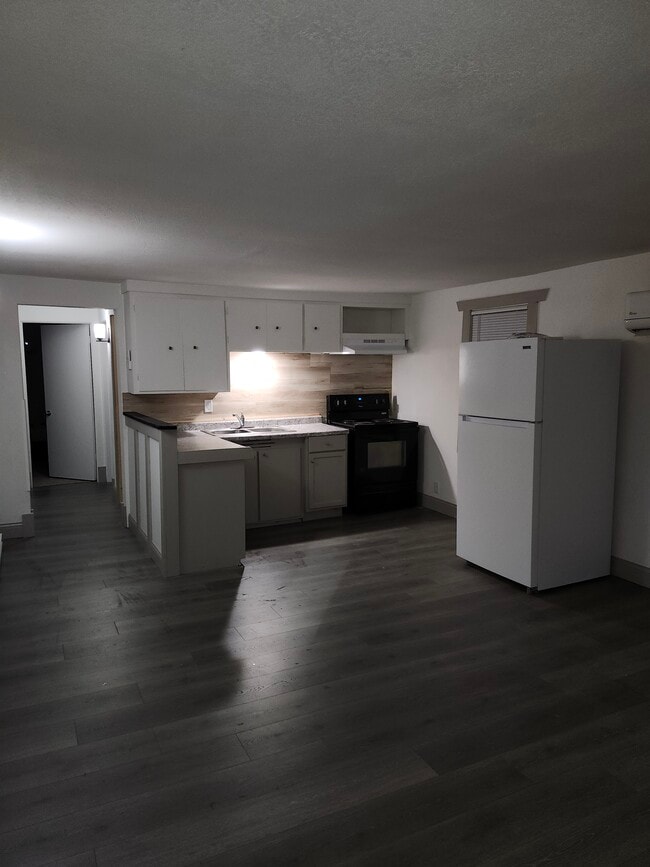 166 S 1st St in McGregor, MN - Building Photo - Building Photo