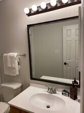 118 W Skyhawk Dr in Cary, NC - Building Photo - Building Photo