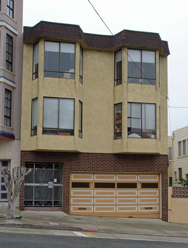 2920 Clement St in San Francisco, CA - Building Photo - Building Photo