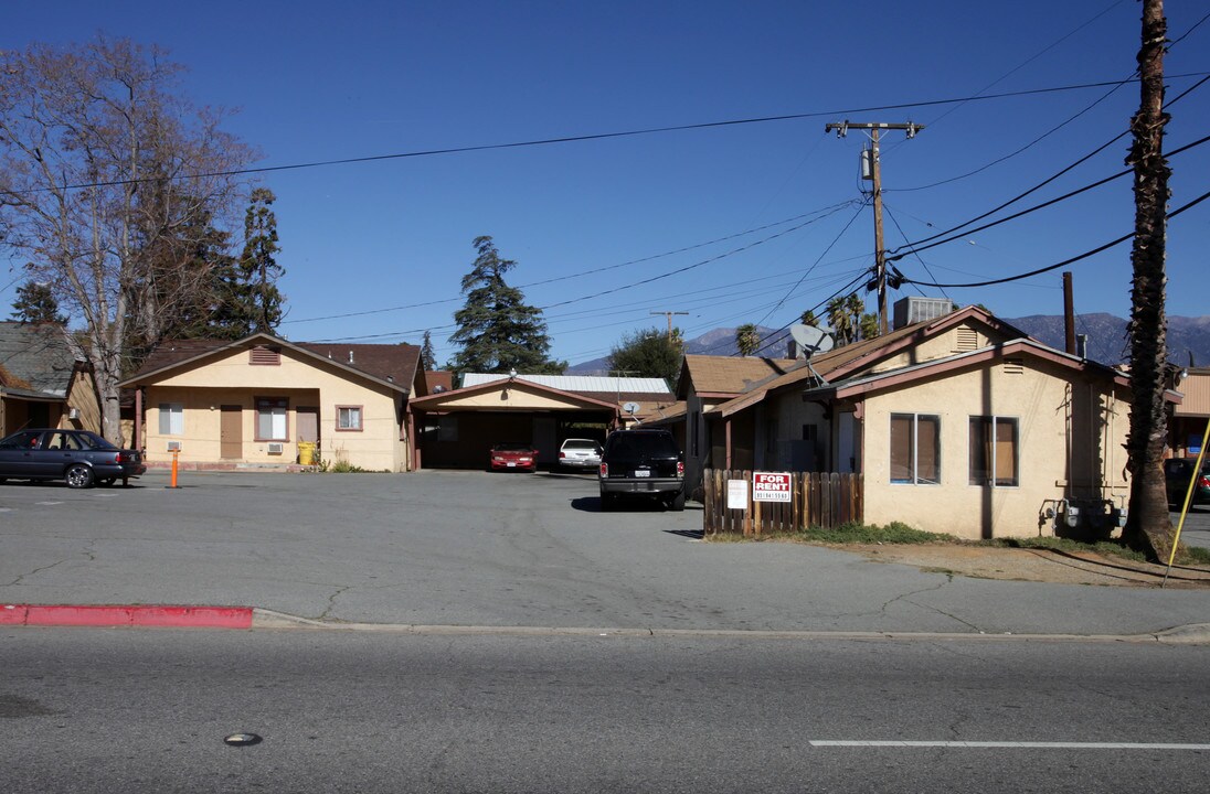 820 E 6th St in Beaumont, CA - Building Photo