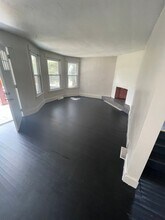 1264 E 111th St in Cleveland, OH - Building Photo - Building Photo