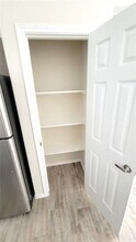 5007 N Hiawatha Dr in Pharr, TX - Building Photo - Building Photo