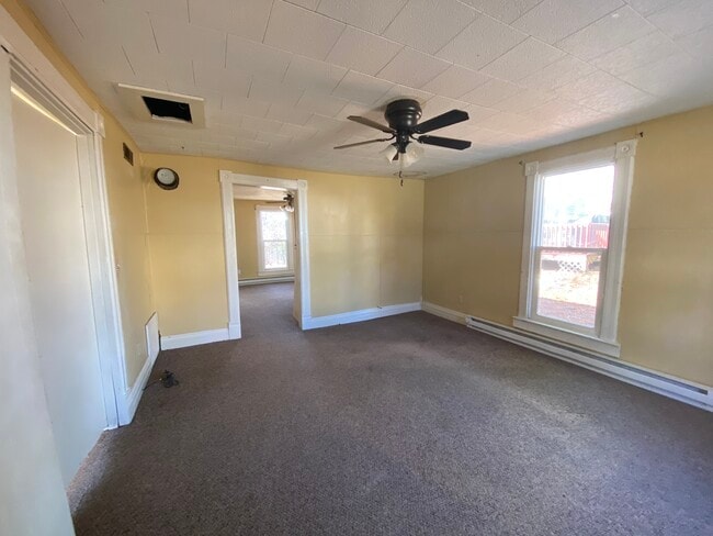 508 E Adams Ave in Fairfield, IA - Building Photo - Building Photo