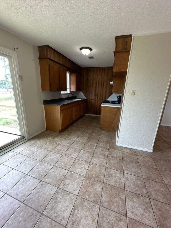 9 N 35th St in Van Buren, AR - Building Photo - Building Photo