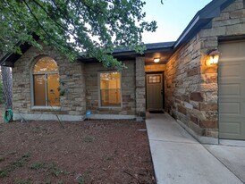 178 S Buckhorn Dr in Bastrop, TX - Building Photo