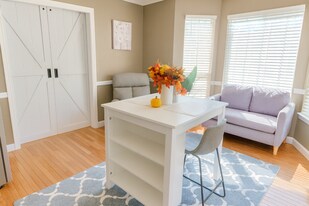 4302 Foothills Dr in Knoxville, TN - Building Photo