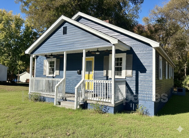 217 Skyland Ave in Charlotte, NC - Building Photo - Building Photo