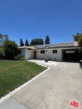 12211 Tiara St in Los Angeles, CA - Building Photo - Building Photo