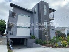 3135 Hugo St in San Diego, CA - Building Photo