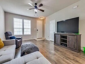 6009 Myers Ct in Providence Village, TX - Building Photo - Building Photo