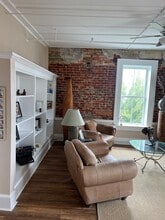 13 W Park Sq NE, Unit Ste D in Marietta, GA - Building Photo - Building Photo