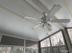 143 Maple Ave in Bristol, CT - Building Photo - Building Photo