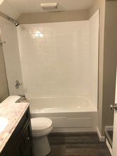 1651 Mentor Ave-Unit -APT 3110 in Painesville, OH - Building Photo - Building Photo