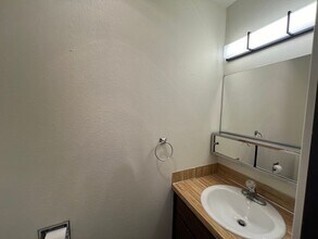 2111 Knox Ave in Bellingham, WA - Building Photo - Building Photo