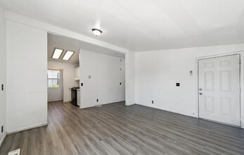 2239 48th Ave in Oakland, CA - Building Photo - Building Photo