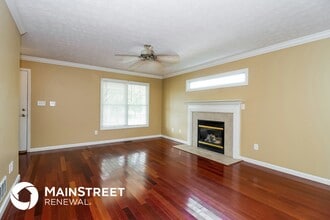 7725 Pear View Ln in Louisville, KY - Building Photo - Building Photo