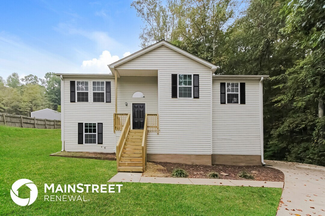 5655 Leatherwood Ln in Harrisburg, NC - Building Photo