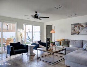 7225 E Villa Way in Scottsdale, AZ - Building Photo - Building Photo