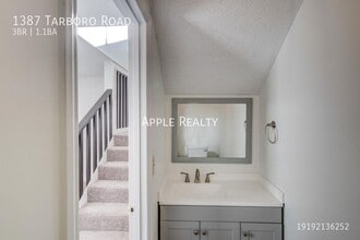 1387 Tarboro Rd in Youngsville, NC - Building Photo - Building Photo