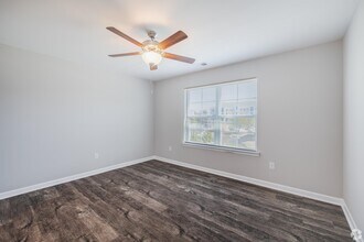 1100 Commons Blvd in Myrtle Beach, SC - Building Photo - Building Photo