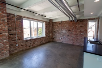 310 E 1st St in Tulsa, OK - Building Photo - Building Photo