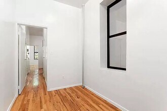284 Mulberry St, Unit 6 in New York, NY - Building Photo - Building Photo