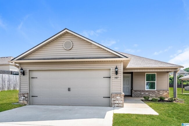 property at 307 Hidden Ct