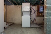 1837 E Harold St photo'