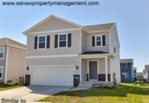 717 Elizabeth Ln NW in Bondurant, IA - Building Photo